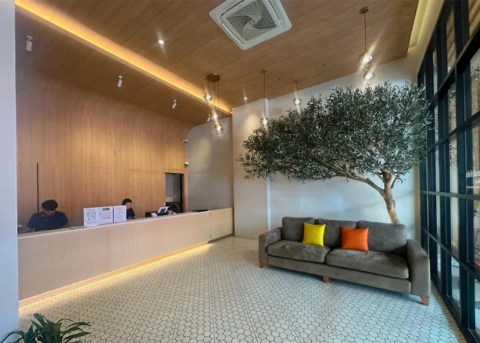 14 Sathorn 3* Bangkok