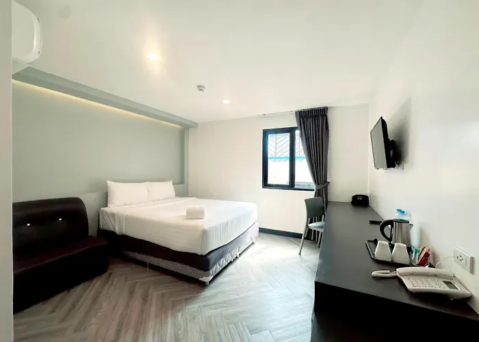 14 Sathorn Hotel