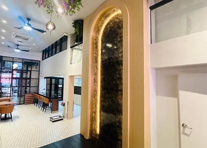14 Sathorn