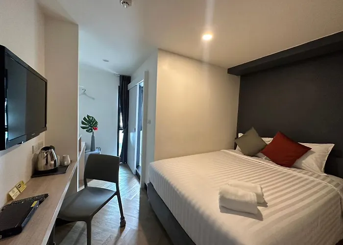 Hotel 14 Sathorn 3*