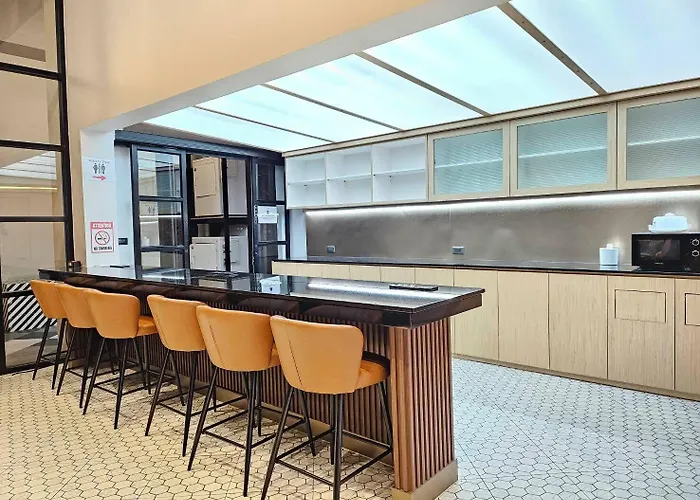 Hotell 14 Sathorn 3*