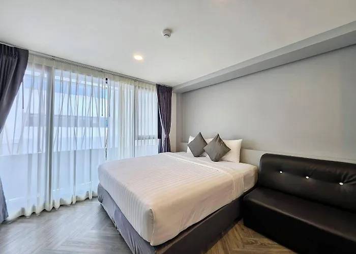14 Sathorn Hotell 3*