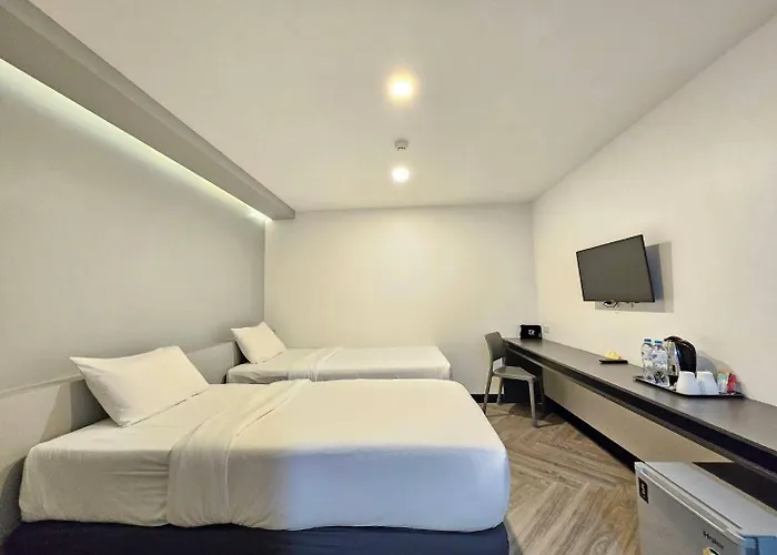 14 Sathorn